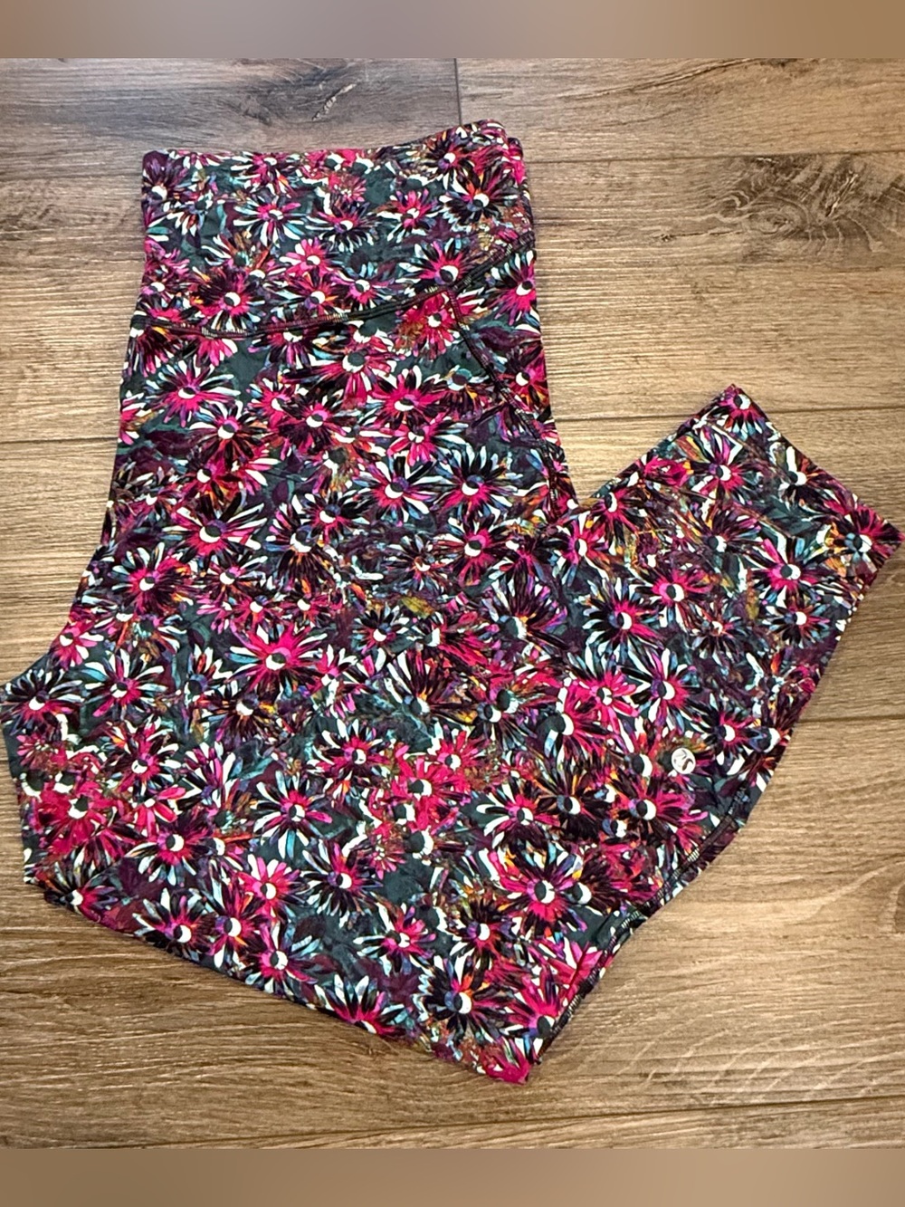 lululemon Women’s Vibrant Floral Leggings - Pink, Teal, Purple